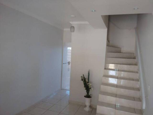 #7 - Casa para Venda em Barueri - SP - 1