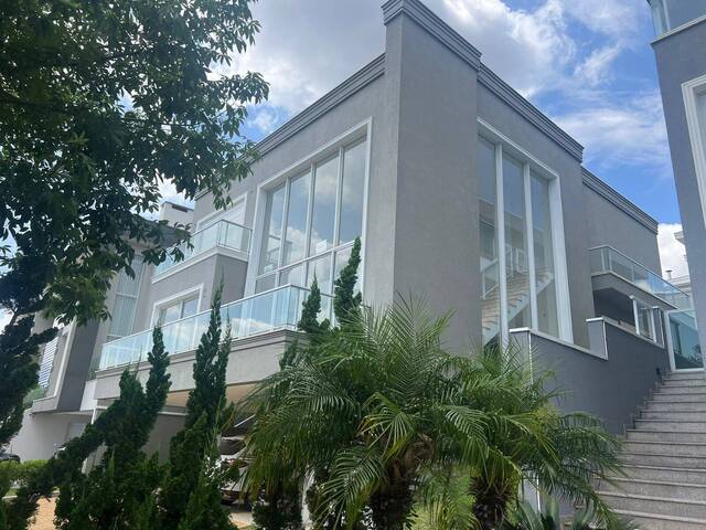 #70 - Casa para Venda em Santana de Parnaíba - SP - 1