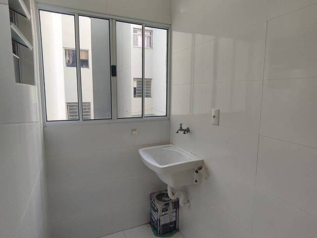 Apartamento para Venda em Jandira - 4