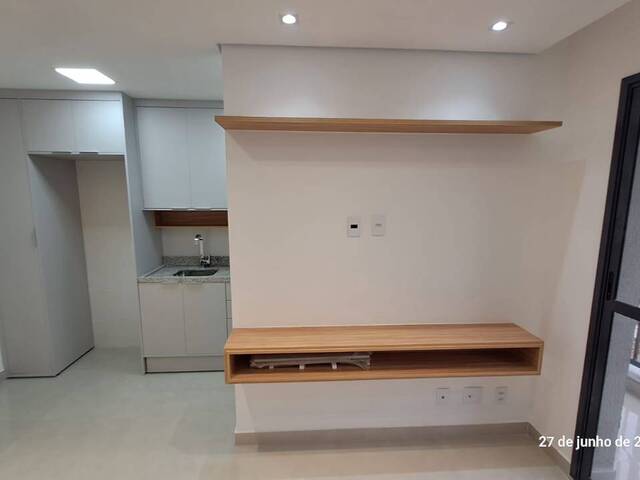 #121 - Apartamento para Locação em Barueri - SP