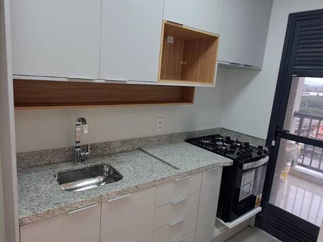 #121 - Apartamento para Locação em Barueri - SP