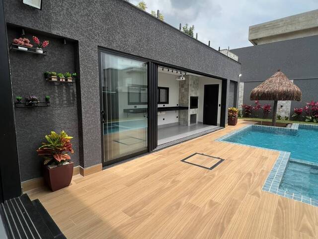 #153 - Casa para Venda em Santana de Parnaíba - SP - 3