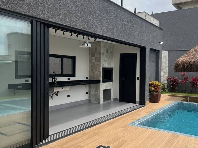 Casa para Venda em Santana de Parnaíba - 4