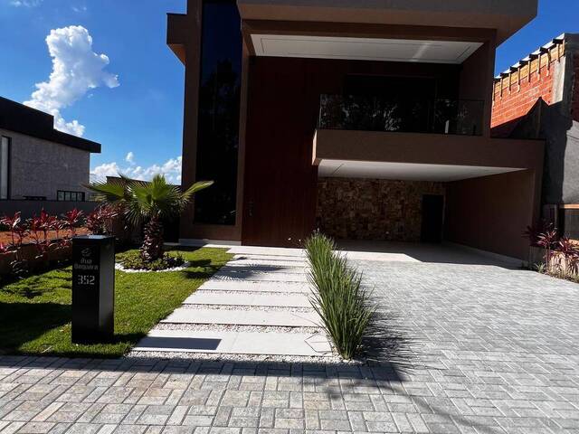 #154 - Casa para Venda em Santana de Parnaíba - SP - 2