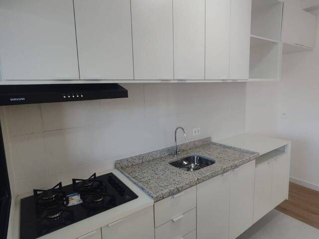 Apartamento para Locação em Barueri - 2