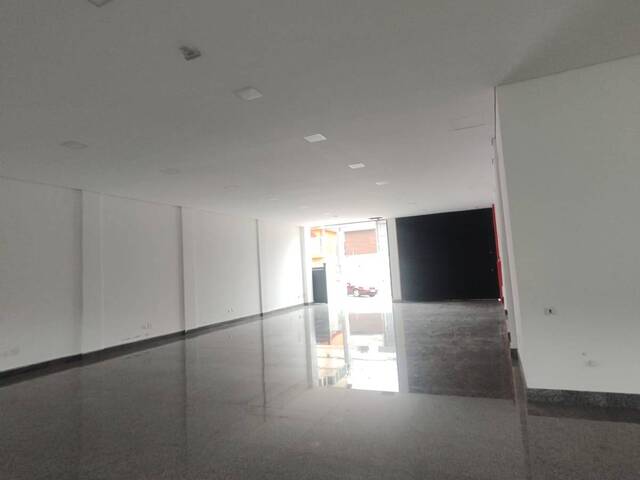 #194 - Salão Comercial para Locação em Cajamar - SP - 3